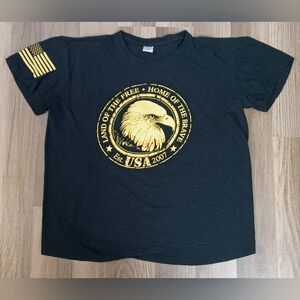 𝙐𝙎𝘼 𝙀𝙖𝙜𝙡𝙚 𝙂𝙧𝙖𝙥𝙝𝙞𝙘 𝘾𝙧𝙚𝙬𝙣𝙚𝙘𝙠 𝙏𝙚𝙚